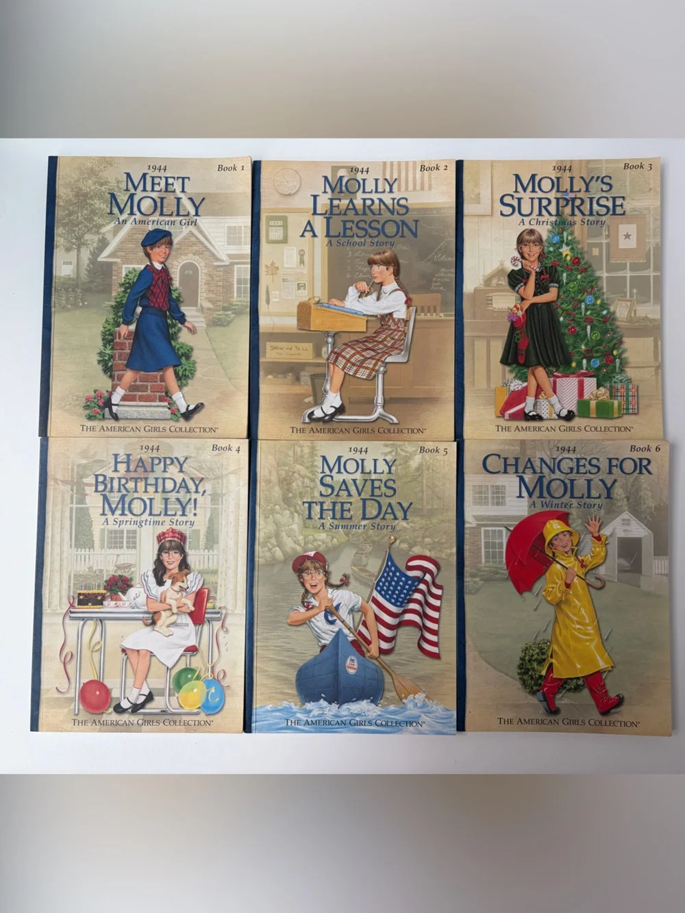 VTG American Girl MOLLY Book Set of 6